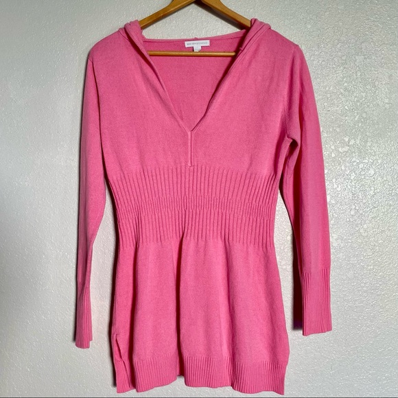 New York & Company - Pink Hooded V-neck Tunic Sweater - Size M - Picture 1 of 3